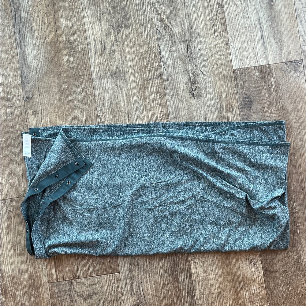 Lululemon Teal Vinyasa Scarf